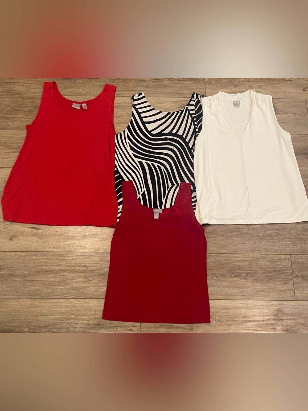 Bundle of 7 Chico's Tank Tops Camis Sz Medium